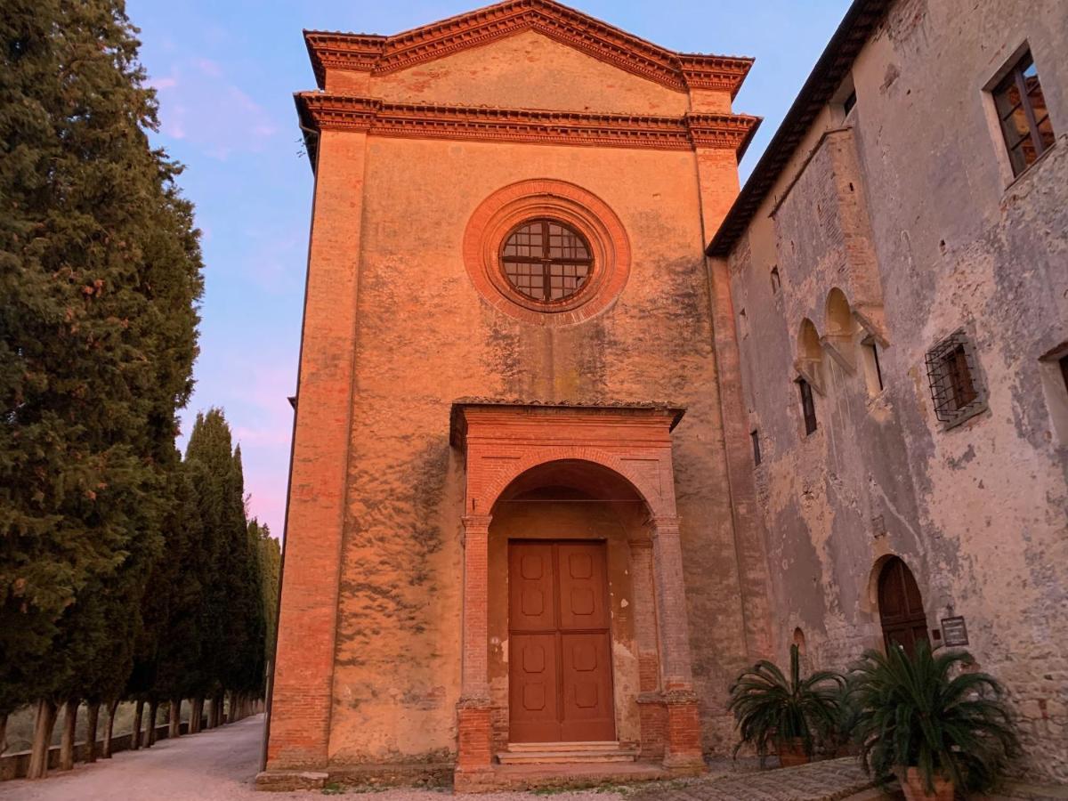 Вилла Monastero Sant'Anna In Camprena Пиенца Экстерьер фото
