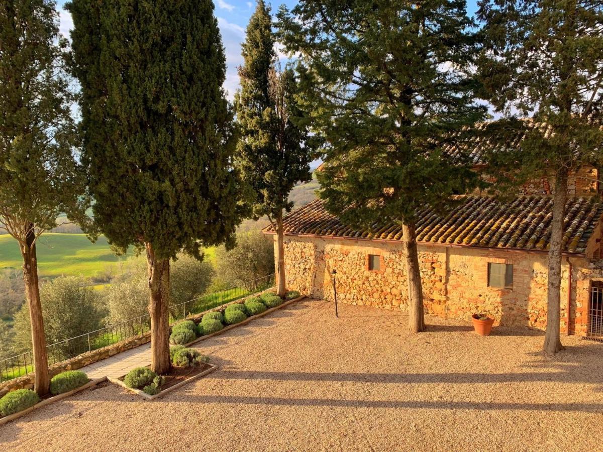 Вилла Monastero Sant'Anna In Camprena Пиенца Экстерьер фото